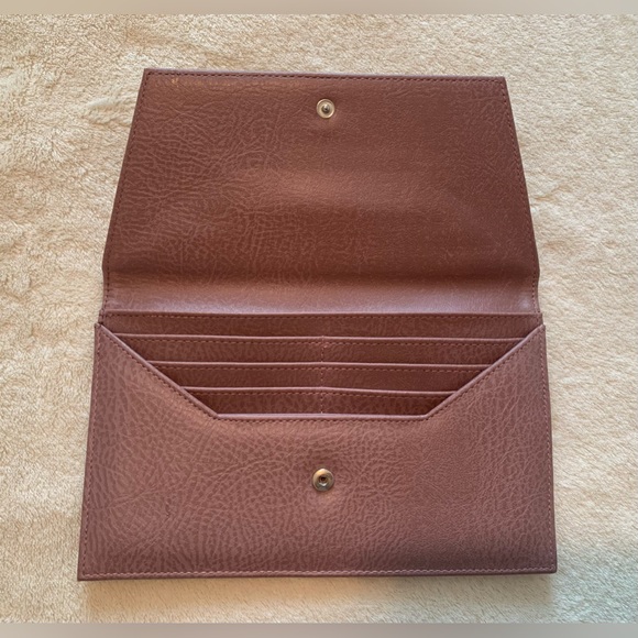 Matt & Nat Clutch - Picture 4 of 5